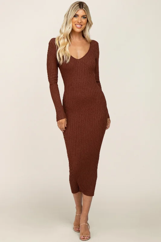 ladies-maxi-dress-seasonal-silk-Mocha V-Neck Long Sleeve Fitted Maxi Dress