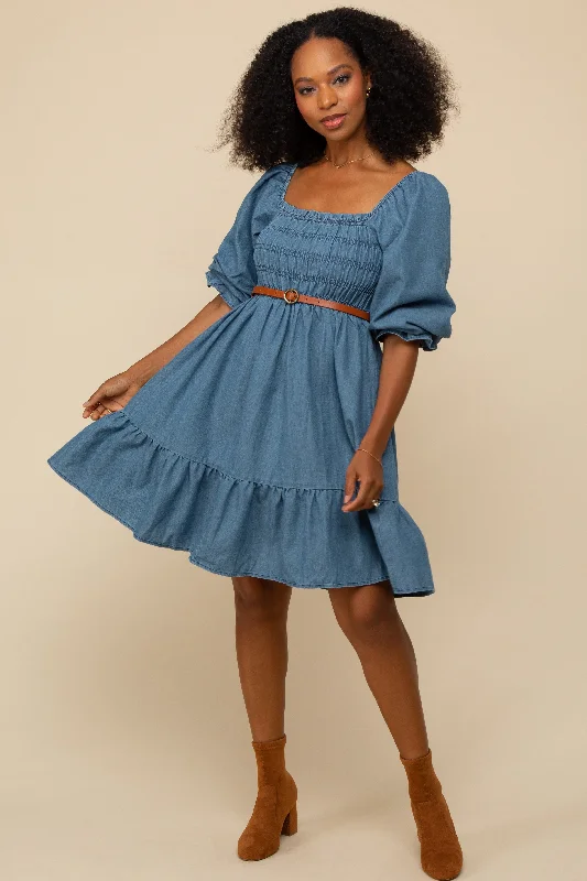 Women's midi dress beat flair -Blue Vintage Wash Chambray Smocked Midi Dress