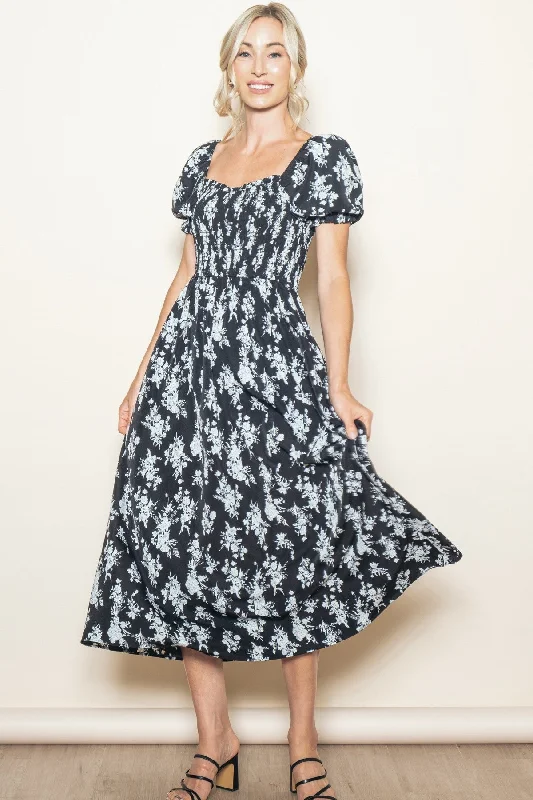 Women's midi dress last chic -Black Floral Smocked Sweetheart Neckline Midi Dress