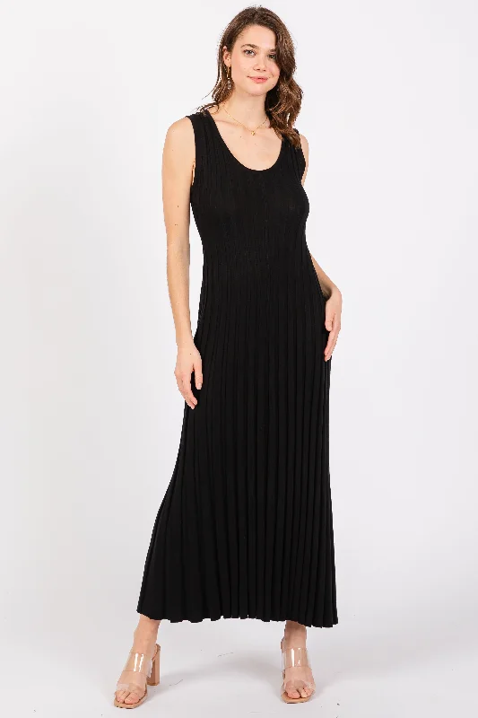 ladies-maxi-dress-holiday-hush-Black Sleeveless Knit Maxi Dress