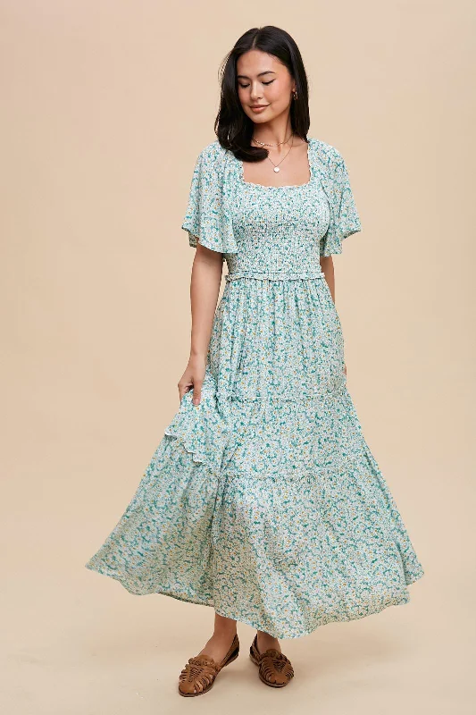 ladies-maxi-dress-stretchy-sway-Green Floral Smocked Tiered Maxi Dress