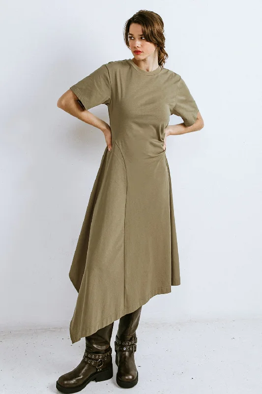 Women's midi dress grit chic -RIGHT ON CUE KNIT MIDI DRESS