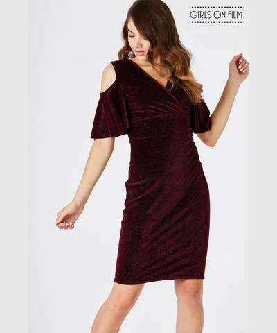 ladies-bodycon-dress-winter-warmth-Burgundy Velvet Cold Shoulder Bodycon Dress