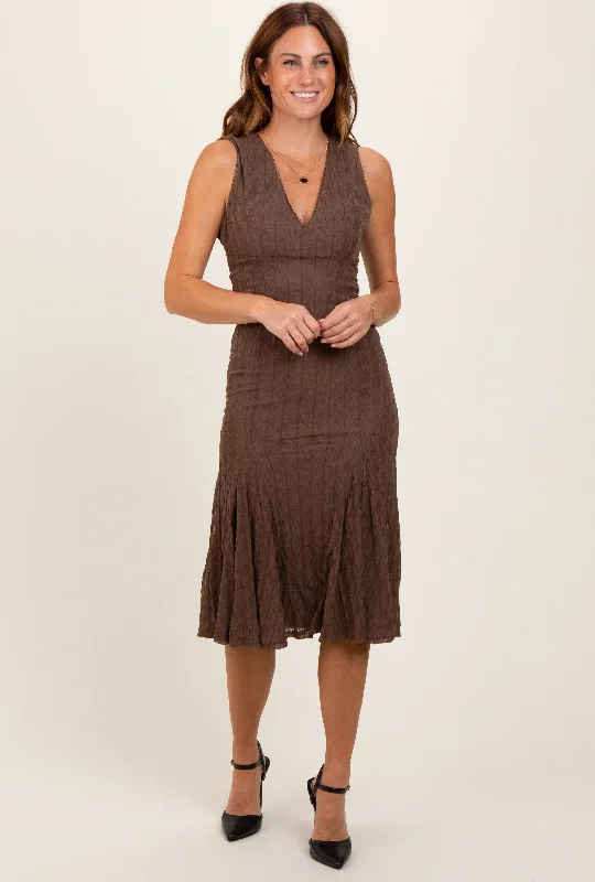 Women's midi dress tug flair -Brown Textured V-Neck Midi Dress